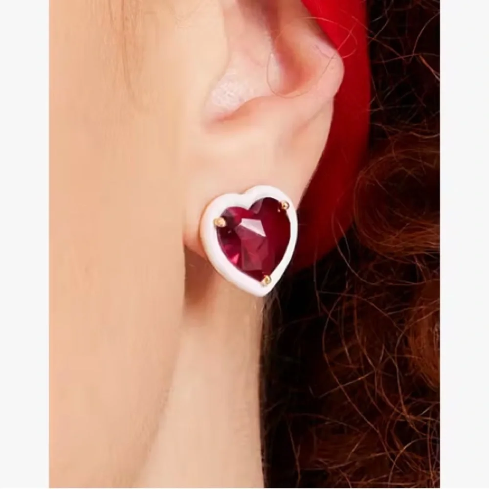 NWT ♠️Kate Spade Sweetheart Statement Studs - Picture 5 of 6